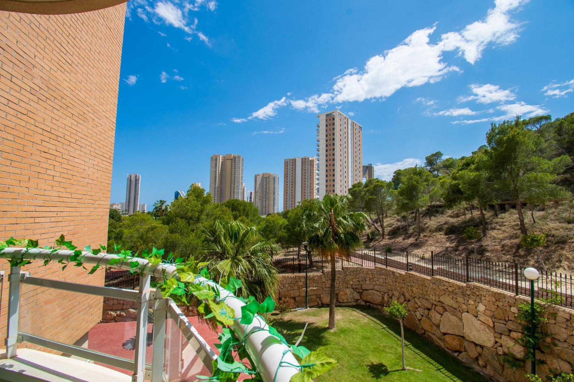 Апартаменти Jardines Benidorm Poniente Екстер'єр фото